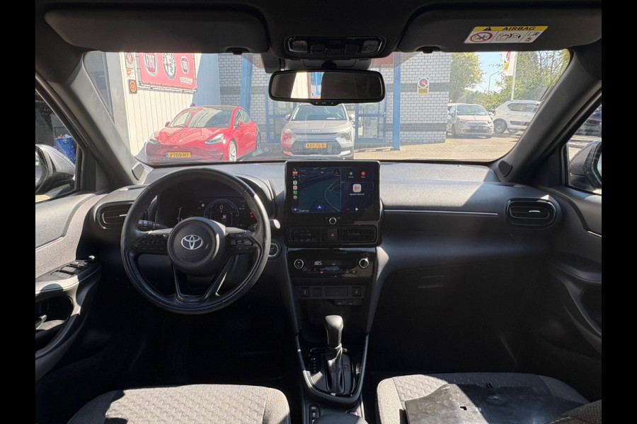 Toyota Yaris Cross 1.5 Hybrid 115 Dynamic Plus + Winterpack + Parking Pack