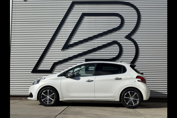 Peugeot 208 1.2 PureTech Allure 2e Eigenaar|Navi|Pano|D-riem vv in 2024|Carplay|Clima|Cruise|PDC|LM Velgen|N.A.P|APK tot 02-2027