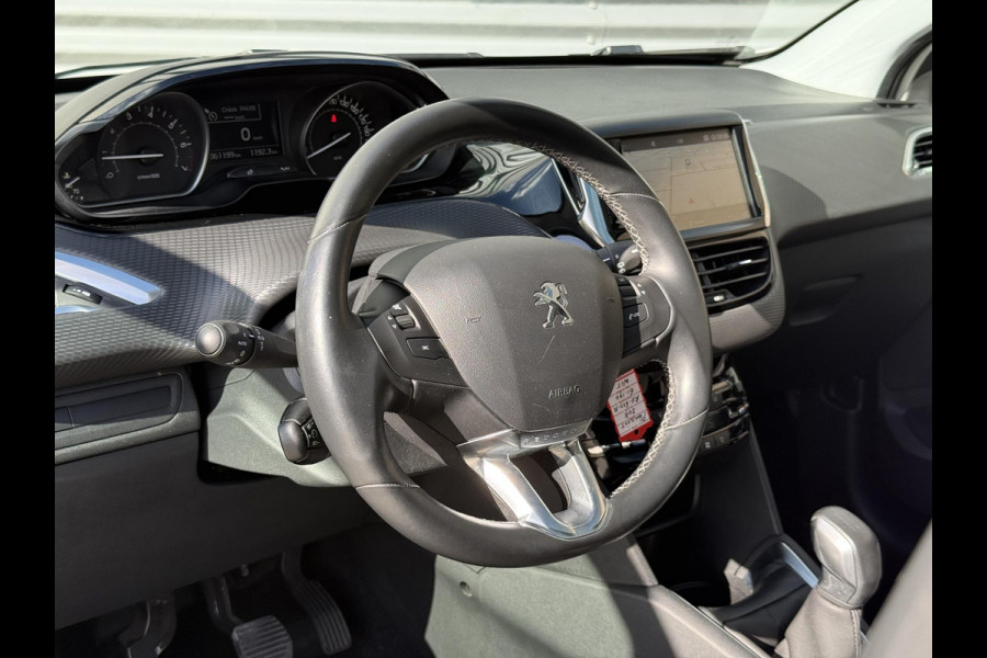 Peugeot 208 1.2 PureTech Allure 2e Eigenaar|Navi|Pano|D-riem vv in 2024|Carplay|Clima|Cruise|PDC|LM Velgen|N.A.P|APK tot 02-2027