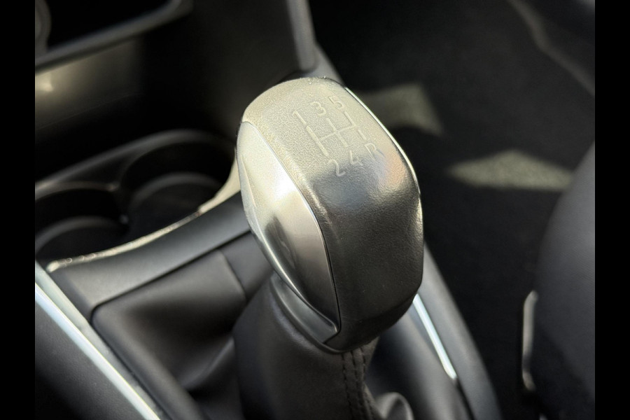 Peugeot 208 1.2 PureTech Allure 2e Eigenaar|Navi|Pano|D-riem vv in 2024|Carplay|Clima|Cruise|PDC|LM Velgen|N.A.P|APK tot 02-2027