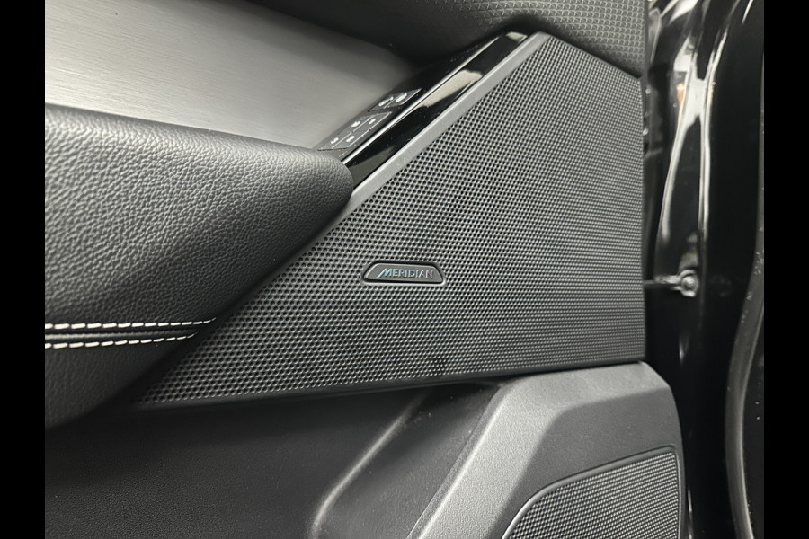 Land Rover Range Rover Velar 250 pk AWD R-Dynamic S | 360 Camera | Panorama | ACC | Leder | Meridian | 2021 |  Memory | Stoelventilatie | Carbon | Black-Optic | Sfeerverlichting | NL Auto | NAP | Dealer onderhouden. Btw Auto | 32825,= ex btw | 23925,= ex btw & ex bpm.
