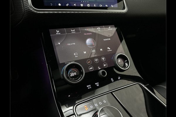 Land Rover Range Rover Velar 250 pk AWD R-Dynamic S | 360 Camera | Panorama | ACC | Leder | Meridian | 2021 |  Memory | Stoelventilatie | Carbon | Black-Optic | Sfeerverlichting | NL Auto | NAP | Dealer onderhouden. Btw Auto | 32825,= ex btw | 23925,= ex btw & ex bpm.