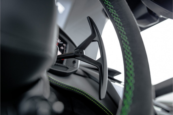 Lamborghini Revuelto 6.5 V12 - Alcantara | Carbon | Passenger Display | 21"