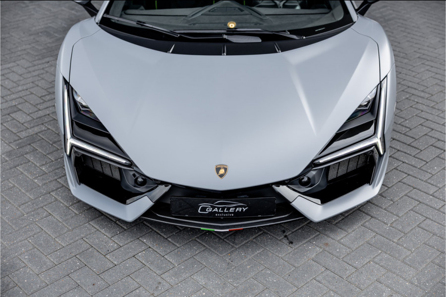 Lamborghini Revuelto 6.5 V12 - Alcantara | Carbon | Passenger Display | 21"