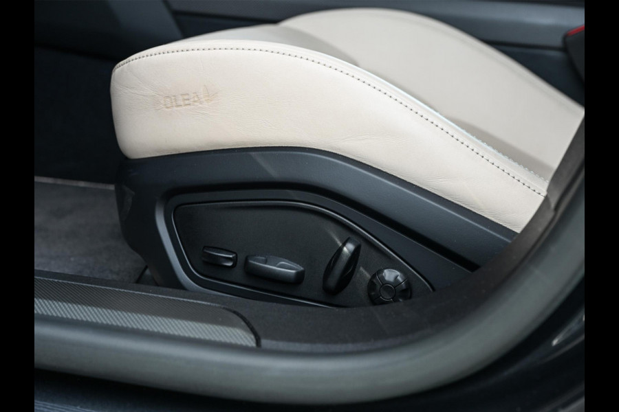 Porsche Taycan Sport Turismo 4S 79 kWh | Panoramdak | Bose | HUD | Camera | Night Vision | Carbon Interieur | Sport Chrono | Achterasbesturing | 14-Wegs Memory Seats | Stoelverwarming V+A | Passagiers Display |