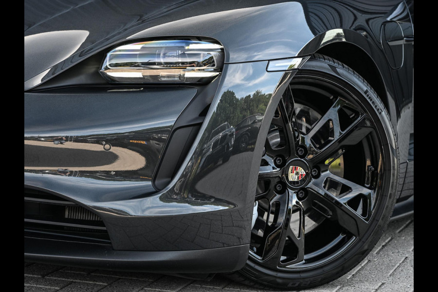 Porsche Taycan Sport Turismo 4S 79 kWh | Panoramdak | Bose | HUD | Camera | Night Vision | Carbon Interieur | Sport Chrono | Achterasbesturing | 14-Wegs Memory Seats | Stoelverwarming V+A | Passagiers Display |