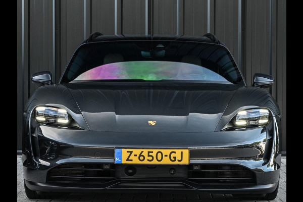 Porsche Taycan Sport Turismo 4S 79 kWh | Panoramdak | Bose | HUD | Camera | Night Vision | Carbon Interieur | Sport Chrono | Achterasbesturing | 14-Wegs Memory Seats | Stoelverwarming V+A | Passagiers Display |