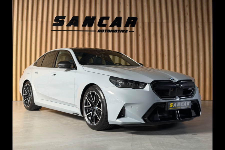 BMW 5 Serie M5 - 5 serie 727 PK PANO| Bowers & Wilkins| M- DRIVE PROFESIONAL|360|21/20 INCH