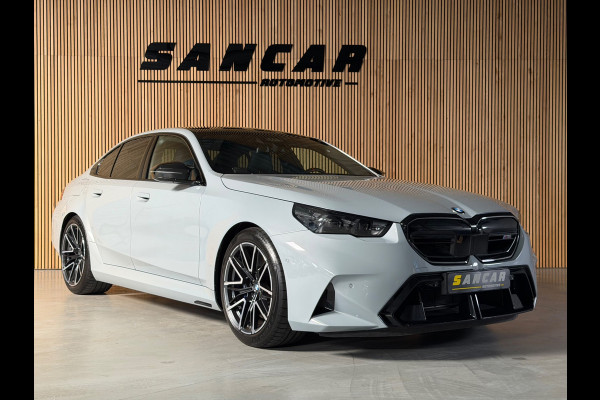 BMW 5 Serie M5 - 5 serie 727 PK PANO| Bowers & Wilkins| M- DRIVE PROFESIONAL|360|21/20 INCH
