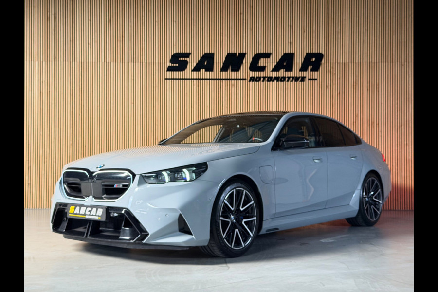 BMW 5 Serie M5 - 5 serie 727 PK PANO| Bowers & Wilkins| M- DRIVE PROFESIONAL|360|21/20 INCH