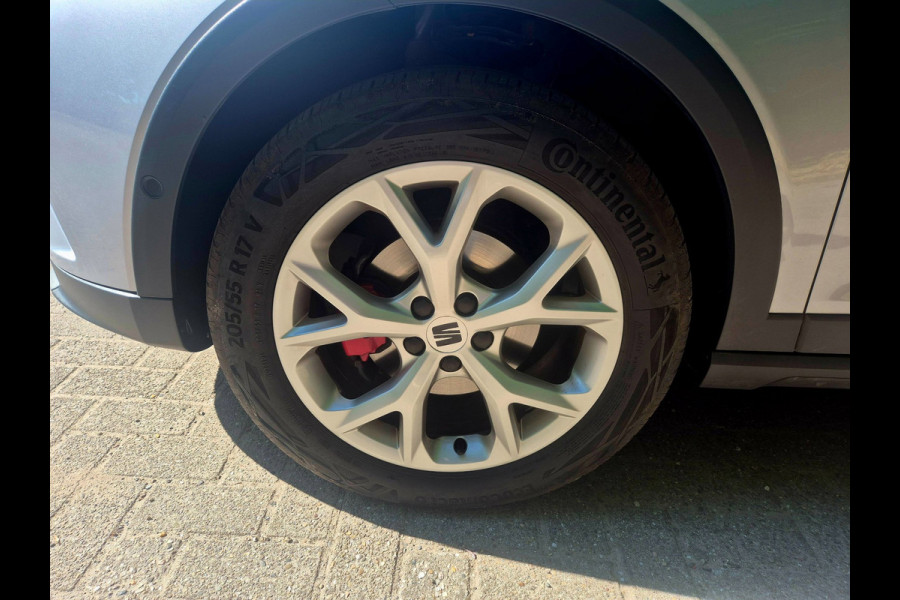 Seat Arona 1.5 EcoTSI FR Business Connect Xcellence