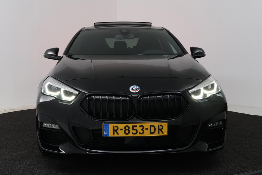 BMW 2 Serie Gran Coupé 218i Business Edition (PANORAMADAK, CRUISE CONTROL, NAVIGATIE, PARKEERSENSOREN)
