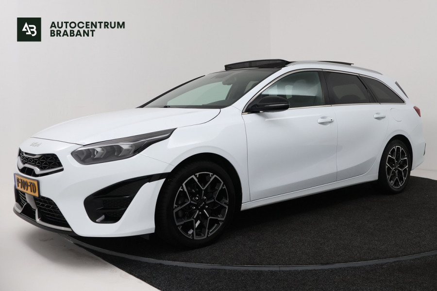 Kia Ceed Sportswagon 1.5 T-GDi GT-Line (PANORAMADAK, STOEL/STUUR VERWARMING, CAMERA, NAVIGATIE, PARKEERSENSOREN)