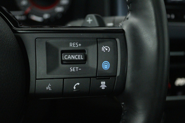 Nissan QASHQAI 1.3 MHEV Xtronic Tekna Plus (PANO, TREKHAAK, CAMERA, STUUR-/STOELVERWARMING, ELEKT. STOELEN, MEMORY)