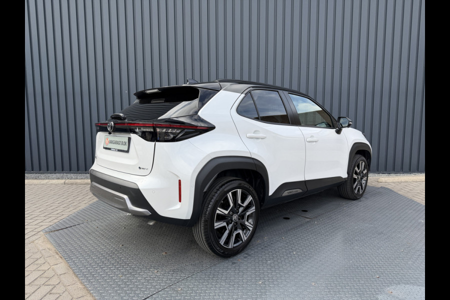 Toyota Yaris Cross 1.5 Hybrid 130 Launch Edition | Innovation Pack | 10 jr GARANTIE | Rijklaar!