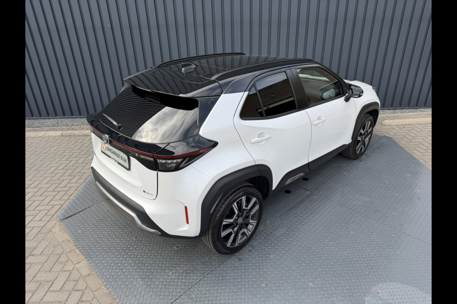 Toyota Yaris Cross 1.5 Hybrid 130 Launch Edition | Innovation Pack | 10 jr GARANTIE | Rijklaar!