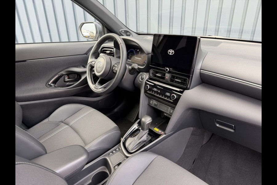 Toyota Yaris Cross 1.5 Hybrid 130 Launch Edition | Innovation Pack | 10 jr GARANTIE | Rijklaar!
