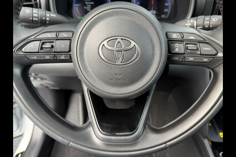 Toyota Yaris Cross 1.5 Hybrid 130 Launch Edition | Innovation Pack | 10 jr GARANTIE | Rijklaar!