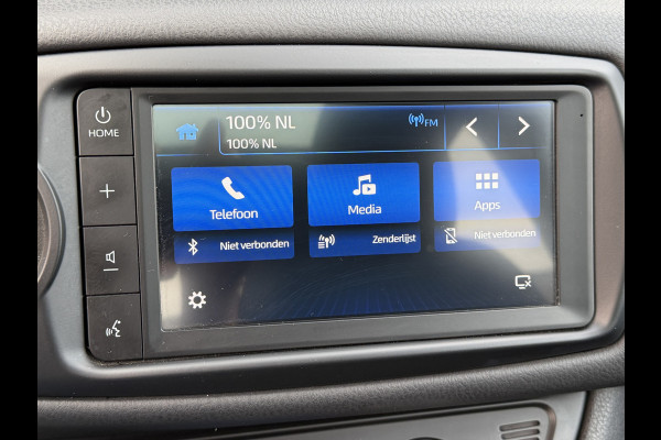 Toyota Yaris 1.5 Hybrid Bi-Tone Plus | Pano dak | PDC Achter | 10 jr GARANTIE | Rijklaar!!