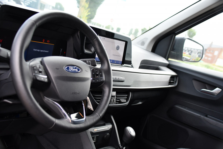 Ford Transit Courier 1.0 EcoBoost PB Editon Virtual, Cruise, Carplay, Stoelverwarming, Stuurverwarming, Multimedia, 100pk, Uniek!