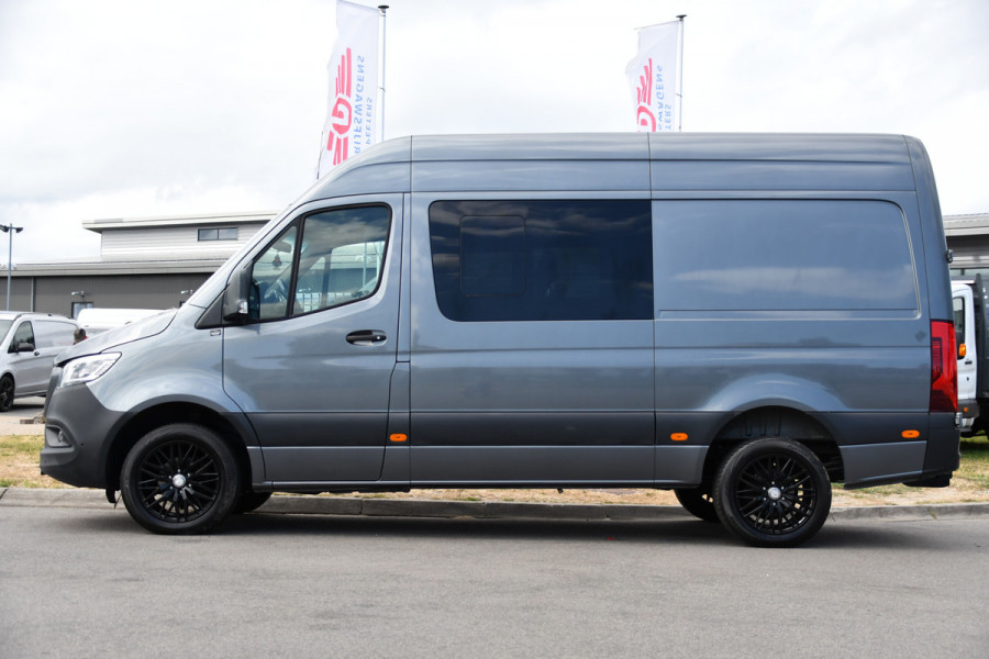 Mercedes-Benz Sprinter 319 V6 3.0 CDI L2H2 DC PB Edition 360 Camera, Cruise, Carplay, Automaat, LED, Stoelverwarming, 10,5'' Mbux, Multimedia, Geveerde stoel, 190pk, Trekhaak, Uniek!