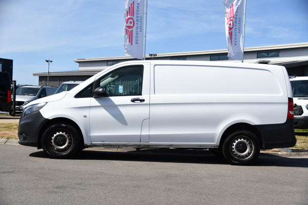 Mercedes-Benz Vito 114 CDI L2 Edition Camera, Cruise, Standkachel, Automaat, Trekhaak, 143pk, Multimedia, Stoelverwarming, Uniek!