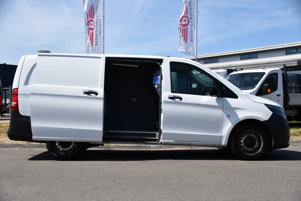 Mercedes-Benz Vito 114 CDI L2 Edition Camera, Cruise, Standkachel, Automaat, Trekhaak, 143pk, Multimedia, Stoelverwarming, Uniek!