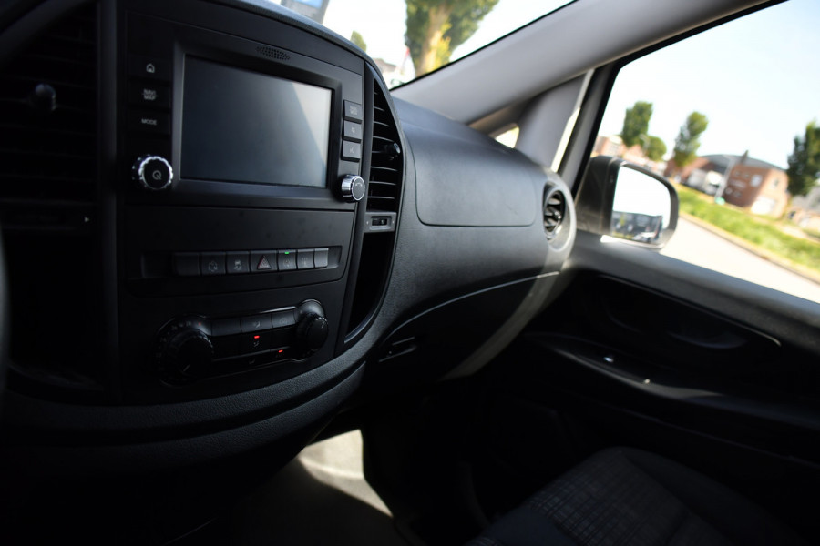 Mercedes-Benz Vito 114 CDI L2 Edition Camera, Cruise, Standkachel, Automaat, Trekhaak, 143pk, Multimedia, Stoelverwarming, Uniek!