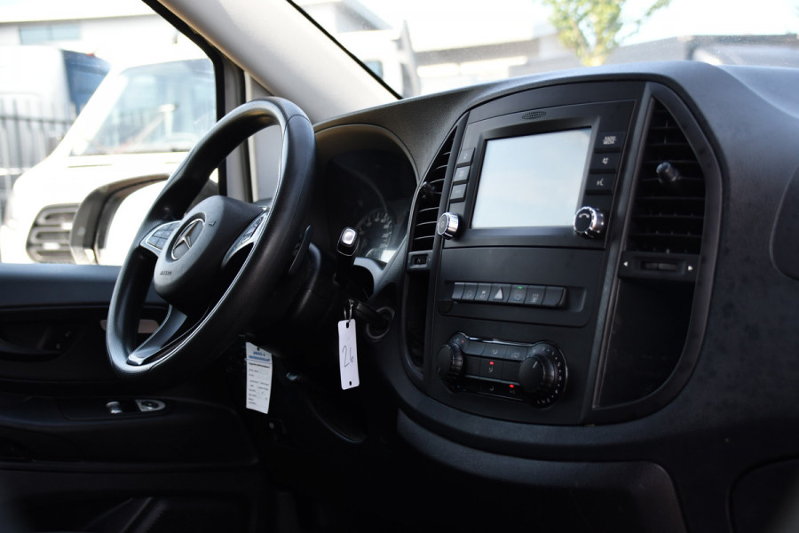 Mercedes-Benz Vito 114 CDI L2 Edition Camera, Cruise, Standkachel, Automaat, Trekhaak, 143pk, Multimedia, Stoelverwarming, Uniek!