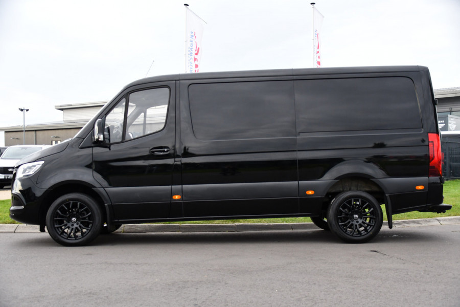 Mercedes-Benz Sprinter 317 1.9 CDI L2H1 RWD Black Edition Camera, Cruise, Carplay, 170pk, Automaat, LED, Multimedia,  Stoelverwarming, UNIEK