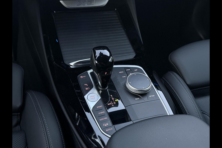 BMW X3 xDrive30e M-Sport Trekhaak Sfeerverlichting