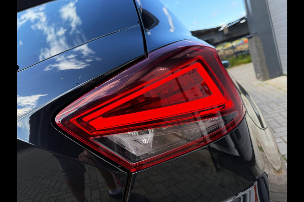 Seat Ibiza 1.5 TSI FR Business Intense LED - Apple CarPlay - 18" - Virtual Cockpit - Navigatie - Achteruitrijcamera - ACC