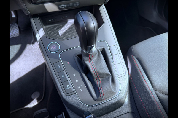 Seat Ibiza 1.5 TSI FR Business Intense LED - Apple CarPlay - 18" - Virtual Cockpit - Navigatie - Achteruitrijcamera - ACC