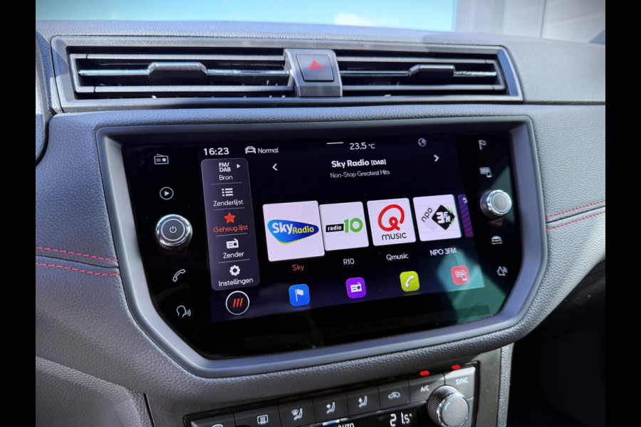 Seat Ibiza 1.5 TSI FR Business Intense LED - Apple CarPlay - 18" - Virtual Cockpit - Navigatie - Achteruitrijcamera - ACC