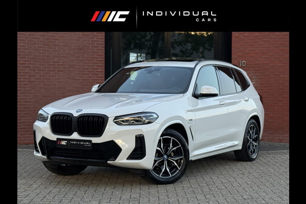 BMW X3 xDrive30e M-Sport Pano HuD Trekhaak Camera Leder