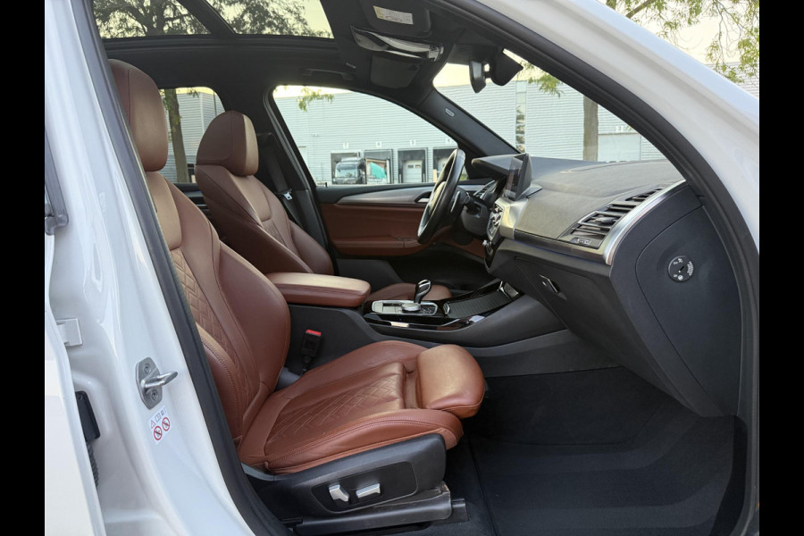 BMW X3 xDrive30e M-Sport Pano HuD Trekhaak Camera Leder