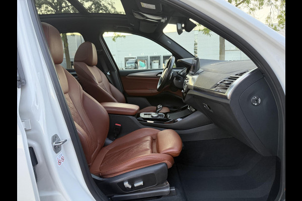 BMW X3 xDrive30e M-Sport Pano HuD Trekhaak Camera Leder