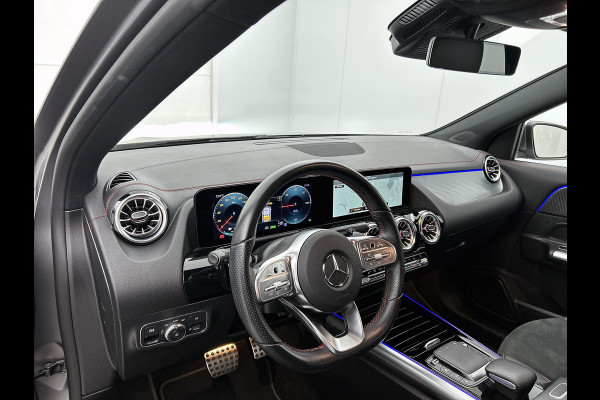 Mercedes-Benz EQA 250 Business Solution AMG 67 kWh | AMG line | MBUX wide screen | Designo grijs | Stoelverwarming | Achteruitrij camera Inclusief 24 maanden MB Certified garantie voor Europa.