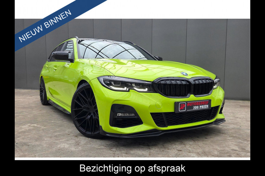 BMW 3 Serie Touring 318i M-Performance * EYE CATCHER * 330 PK !!