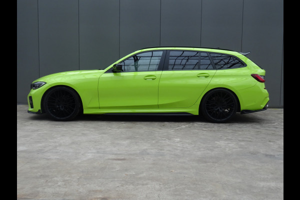 BMW 3 Serie Touring 318i M-Performance * EYE CATCHER * 330 PK !!