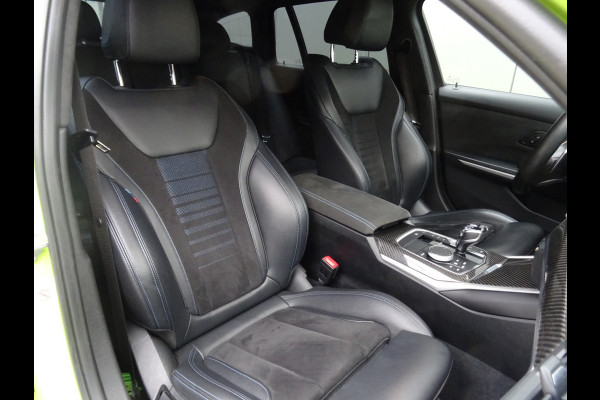 BMW 3 Serie Touring 318i M-Performance * EYE CATCHER * 330 PK !!