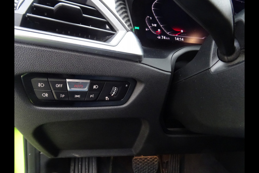 BMW 3 Serie Touring 318i M-Performance * EYE CATCHER * 330 PK !!