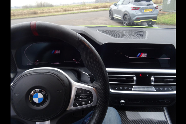 BMW 3 Serie Touring 318i M-Performance * EYE CATCHER * 330 PK !!