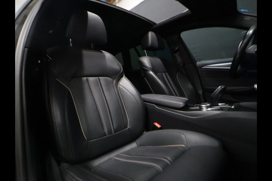 BMW 5 Serie Touring 530e M Sport [SCHUIFKANTELDAK, ELEKTRISCHE TREKHAAK, APPLE CARPLAY, STOELVERWARMING, MEMORY, DIGITAL DASH, CAMERA, CRUISE CONTROL, PDC V + A, NAVIGATIE, NIEUWSTAAT]