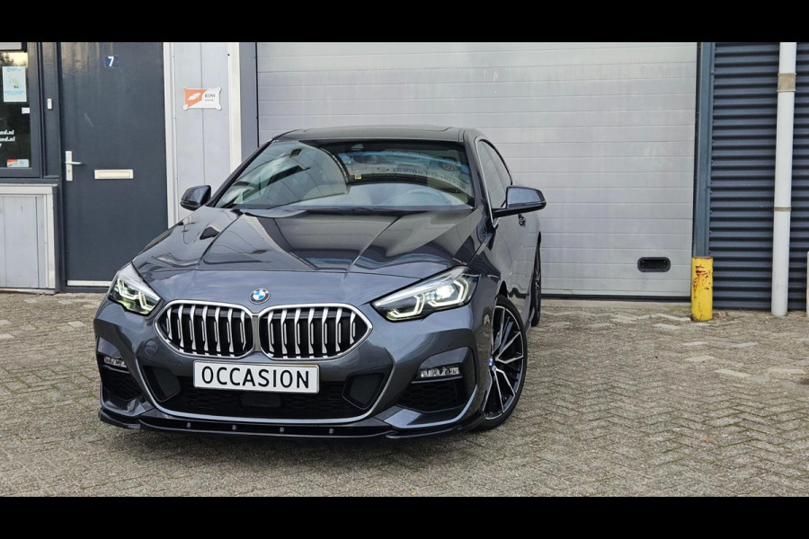 BMW 220i Gran Coupé High Executive | M-pakket | Pano | Head-Up | Harman Kardon | Camera