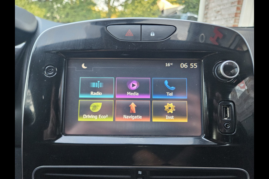 Renault Clio Estate 0.9 TCe Limited Trekhaak! Airco! Cruise Control! PDC! Nette Auto!
