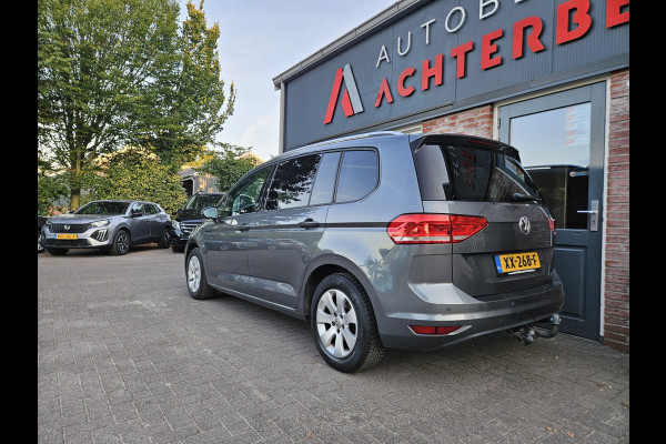 Volkswagen Touran 1.0 TSI Comfortline Business Carplay! Trekhaak! Airco/Clima! Cruise Control! Nette Auto!