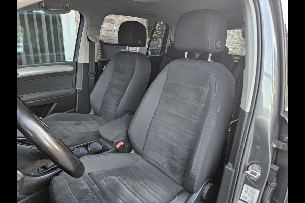 Volkswagen Touran 1.0 TSI Comfortline Business Carplay! Trekhaak! Airco/Clima! Cruise Control! Nette Auto!