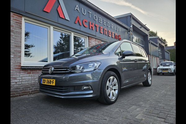 Volkswagen Touran 1.0 TSI Comfortline Business Carplay! Trekhaak! Airco/Clima! Cruise Control! Nette Auto!