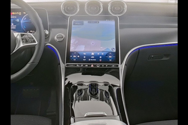 Mercedes-Benz GLC 300 e 4MATIC Plug-In Hybride | Trekhaak | Memory voorstoelen | Stuur en Stoelverwarming | Dode Hoek Ass. | CarPlay | Inclusief 24 maanden MB Certified garantie voor Europa.